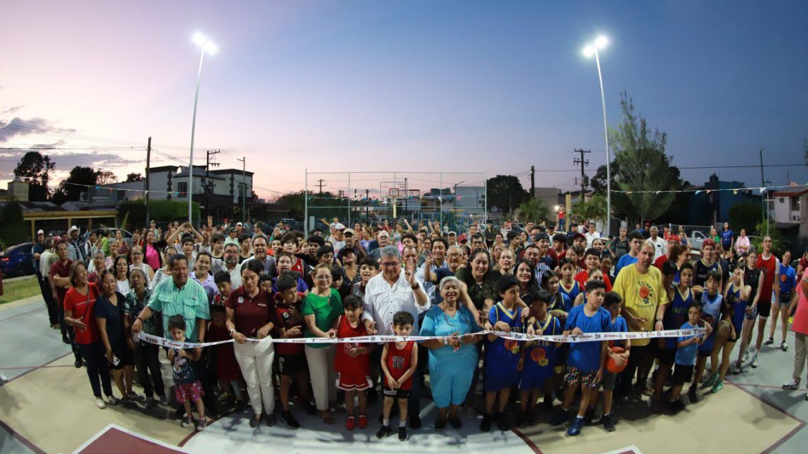 Entrega Armando Martínez Manríquez obras de gran beneficio para las familias de Altamira