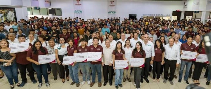 Inicia Gobierno del Estado entrega de becas «Futuro Tamaulipas, Jóvenes de Nivel Superior»