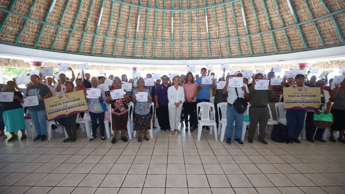 Beneficia Sistema DIF Altamira a 87 familias de la zona urbana y rural con entrega de tinacos