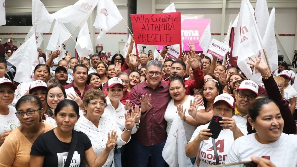 Acude alcalde Dr. Armando Martínez Manríquez a Asamblea Informativa de MORENA