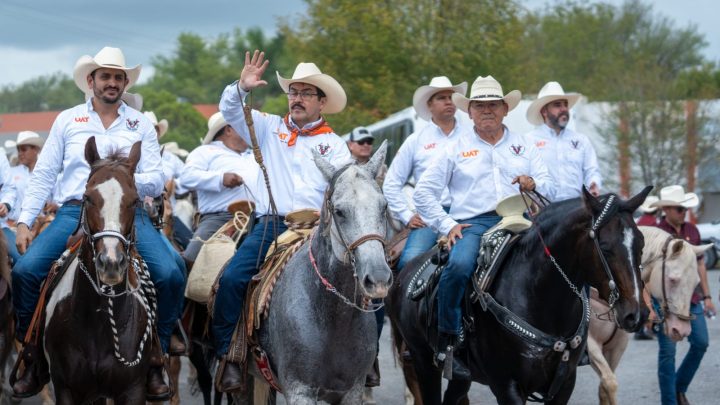 Encabeza el rector Dámaso Anaya aniversarios de facultades de la UAT