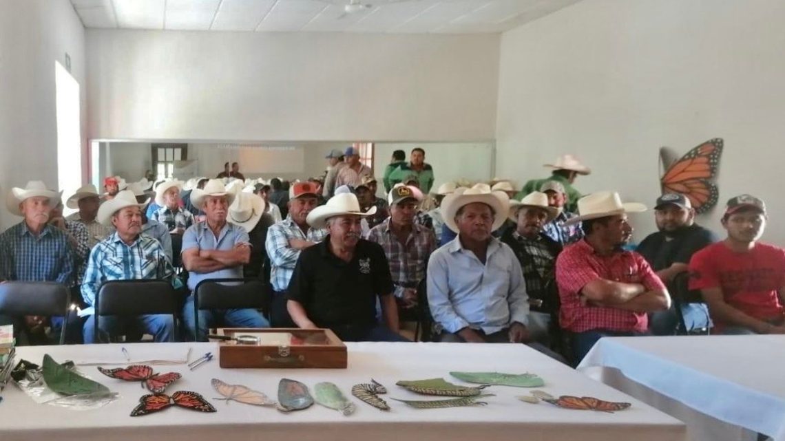 Capacita la Comisión de Parques a ejidatarios en pro de la mariposa monarca