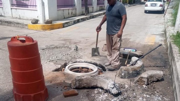 COMAPA Altamira repone brocales y tapas en diferentes sectores