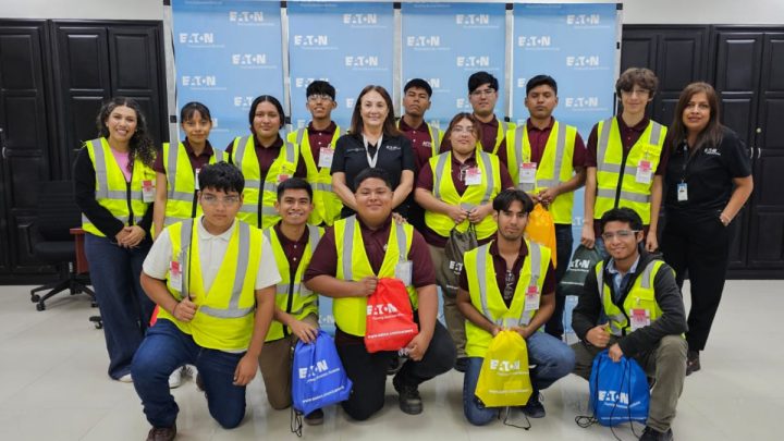 Visitan estudiantes de la Universidad Tecnológica de Tamaulipas Norte empresa Eaton en Reynosa