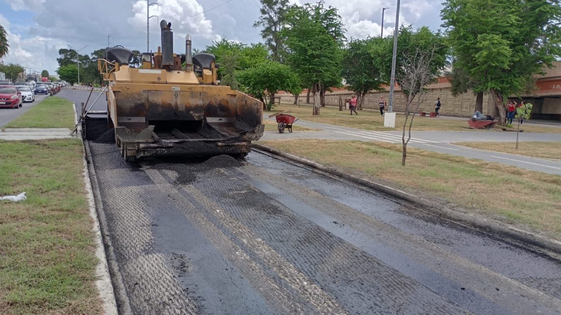 Rehabilita Obras Públicas principales avenidas en Matamoros