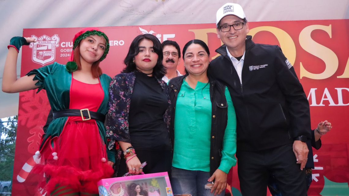 Erasmo contagia de alegría a familias con Posadas Navideñas